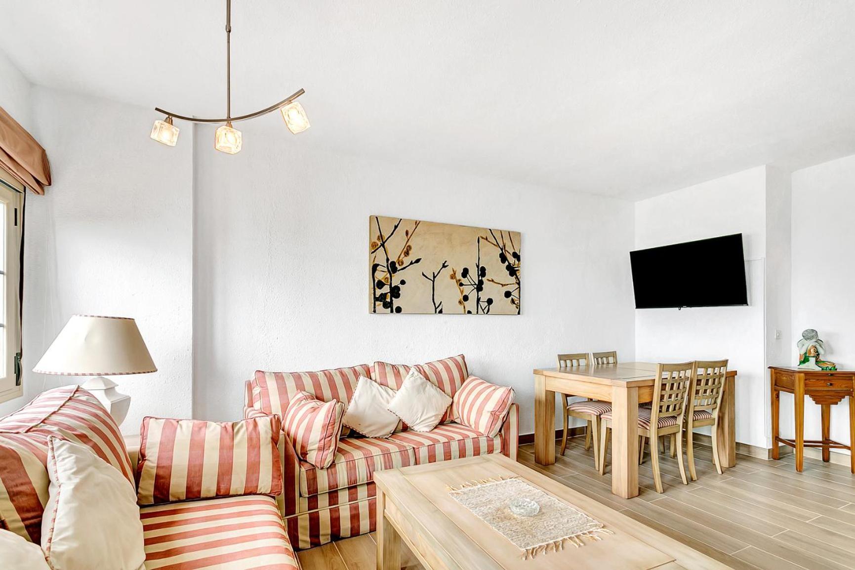 J96 Cabopino Apartamento Marbella