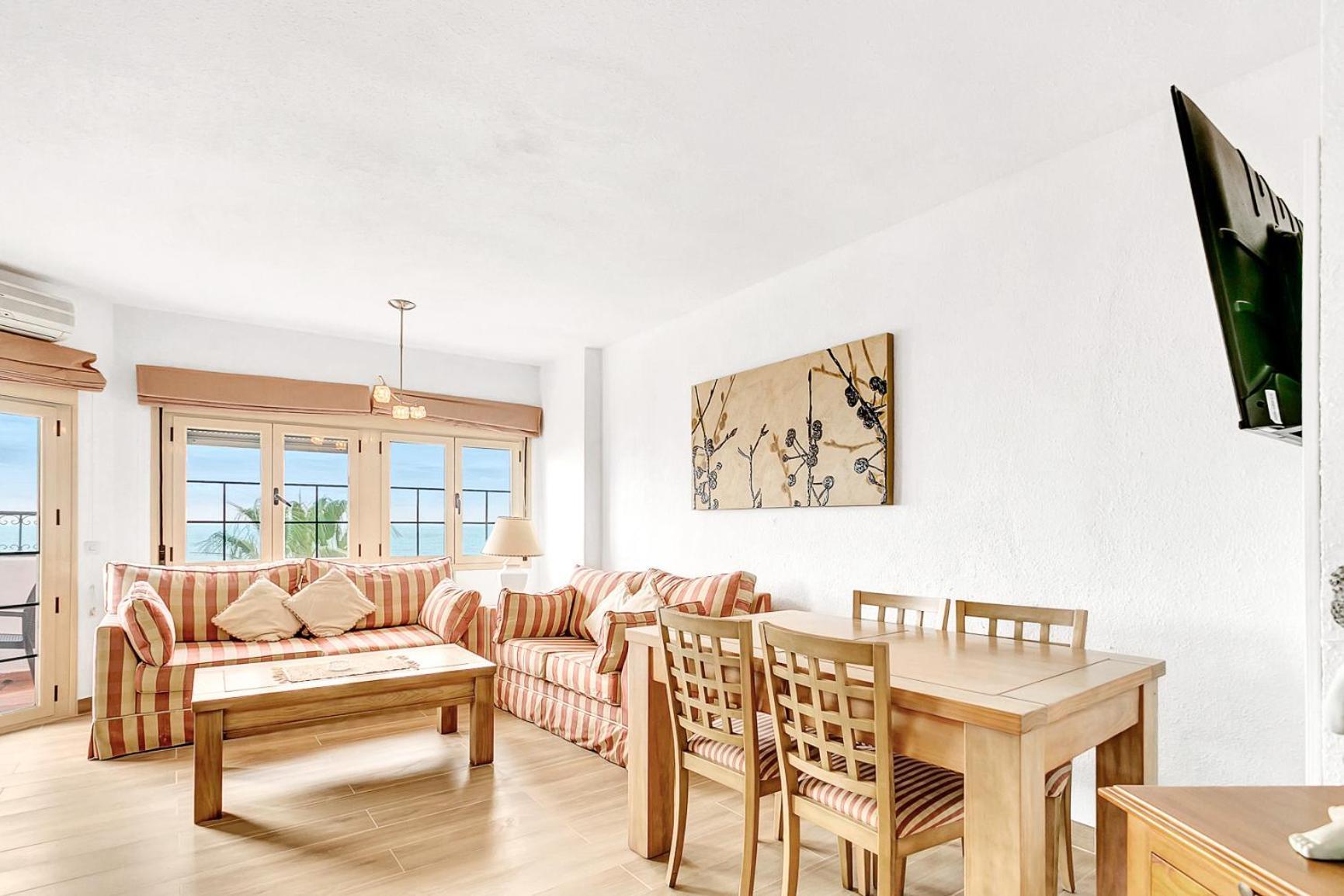 Apartamento J96 Cabopino Marbella